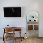 Silvair Jacuzzi Suites, Mykonos