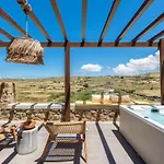 Silvair Jacuzzi Suites, Mykonos * Mykonos Town