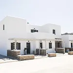 Holiday home Silvair Jacuzzi Suites, Mykonos *