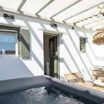 Holiday home Silvair Jacuzzi Suites, Mykonos