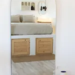 Silvair Jacuzzi Suites, Mykonos Holiday home *