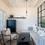 Silvair Jacuzzi Suites, Mykonos Holiday home