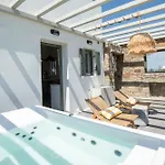 Holiday home Silvair Jacuzzi Suites, Mykonos